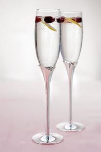 6018 Tulip Stem Toasting Flutes