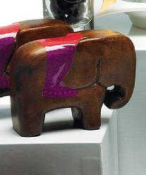 8406-Good Luck Wooden Elephant Favours 