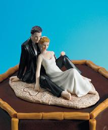 Romanitic Beach Couple Cake Topper