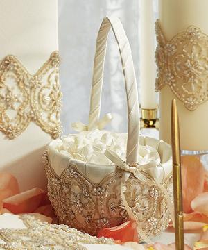 5058-79 Luxe Flower Girl Basket in Ivory