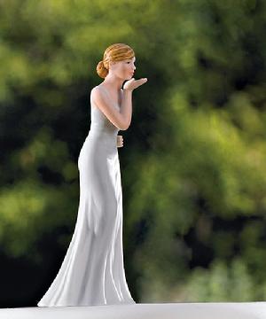 9085 Blowing Kiss Bride Cake Topper